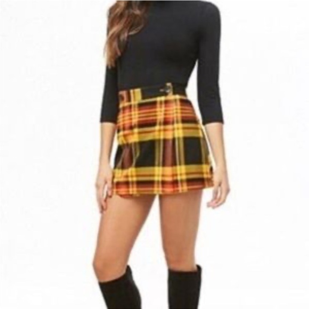 Forever 21 Midrise Yellow Plaid Preppy Mini Skirt